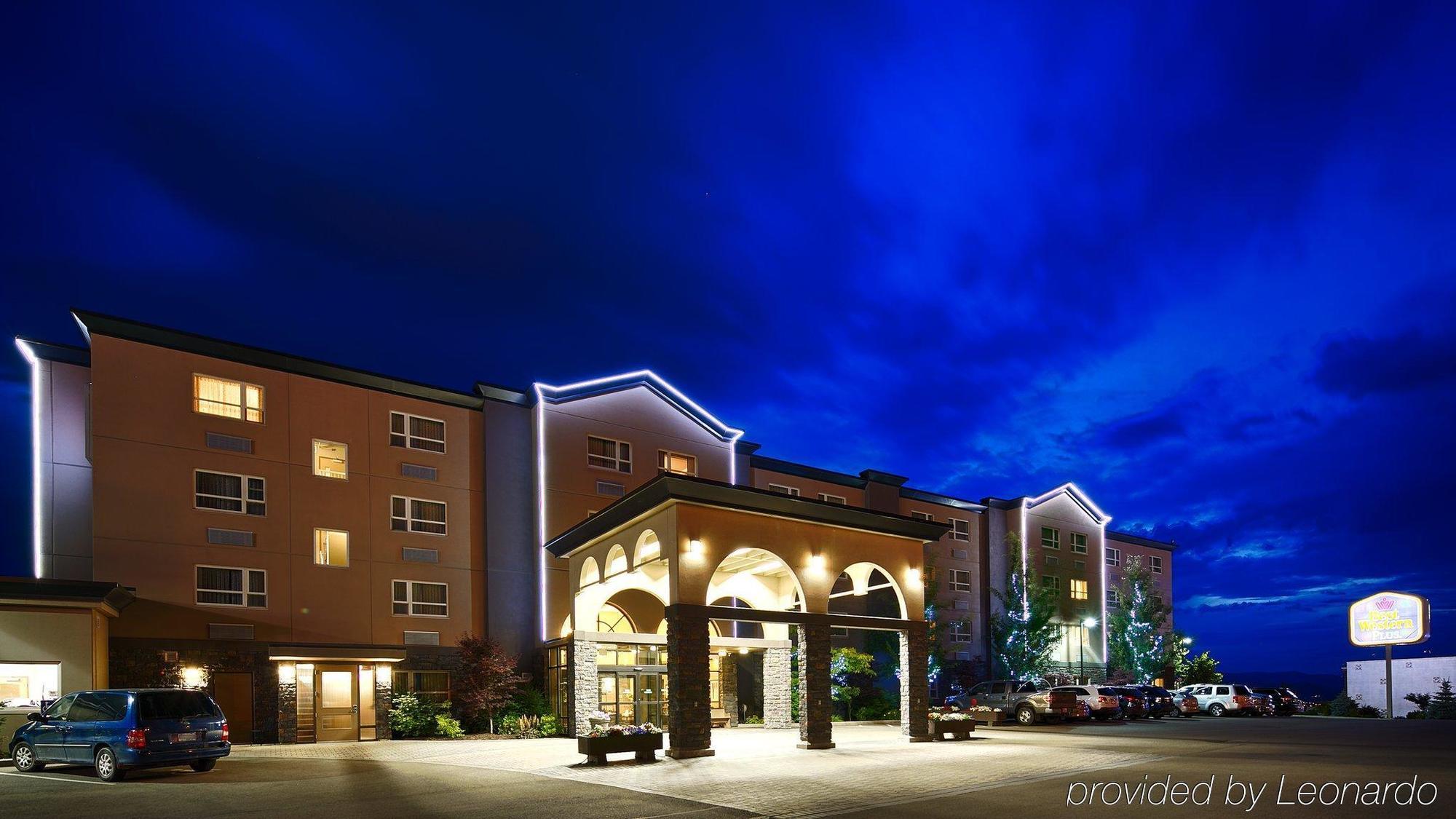 Best Western Plus Kamloops Hotel Exterior foto